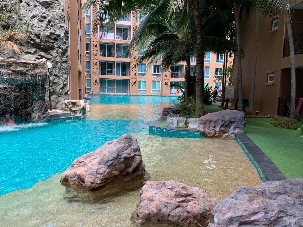 Atlantis Condo Resort Jomtien Beach Esterno foto