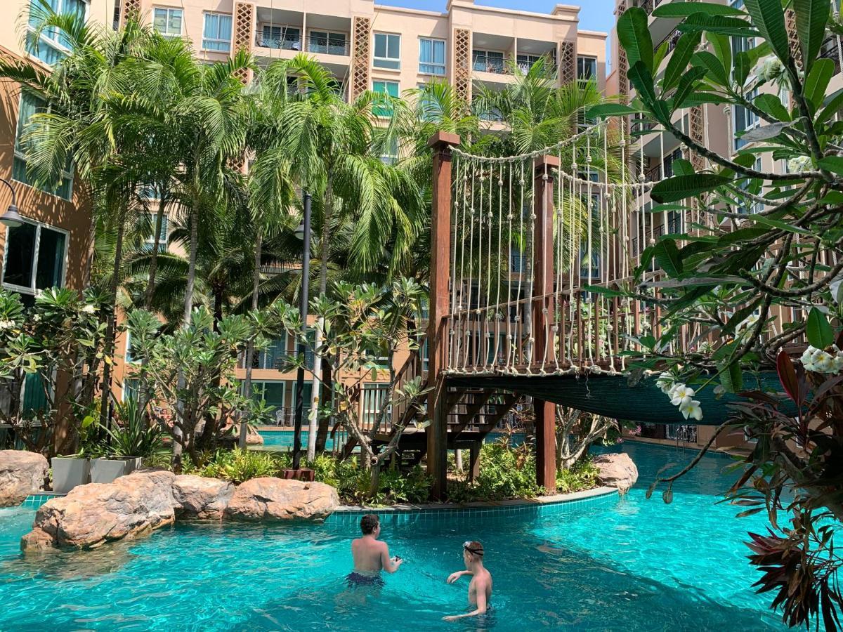 Atlantis Condo Resort Jomtien Beach Esterno foto